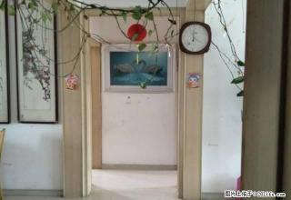 万泰颐轩中等装修二室带家具家电1250元每月 - 日照28生活网 rizhao.28life.net