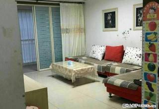万泰颐轩中等装修二室带家具家电1250元每月 - 日照28生活网 rizhao.28life.net