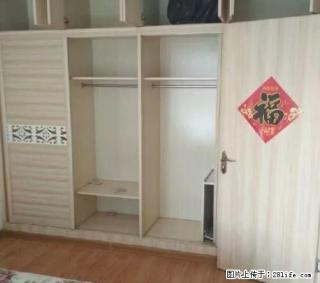 石臼，香格里百合郡，两室，精装，齐全领包入住，1350元 - 日照28生活网 rizhao.28life.net